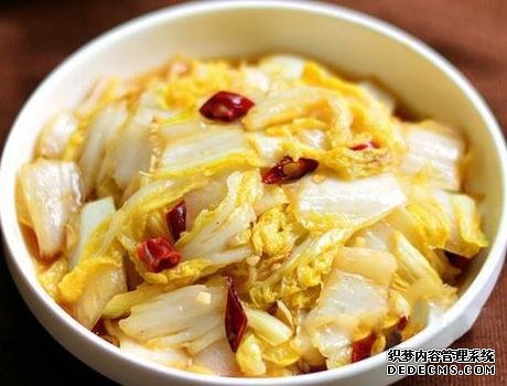 饭店做的醋溜白菜为啥好吃?学会小诀窍,自己在家做,成本2块钱