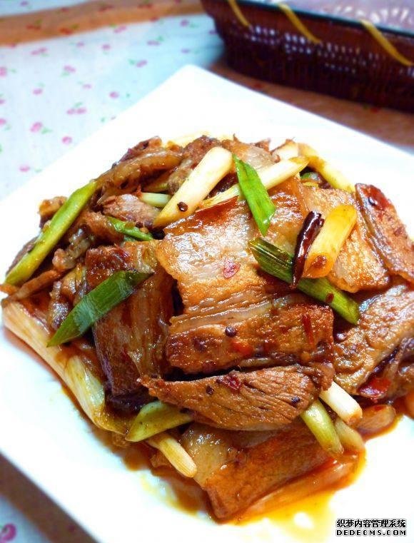 回锅肉最好吃的做法,好吃又下饭,一人吃一盘,越吃越想吃