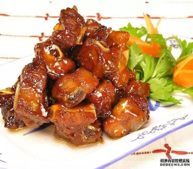 年夜饭推荐:腐乳扣肉,葱油拌海带,糖醋排骨的做法