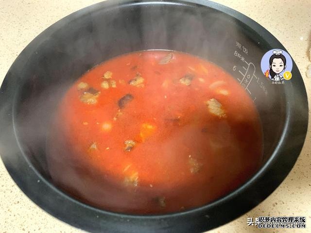 土豆和“它”天生绝配，每次做一锅连汤汁都吃光，家人都喜欢