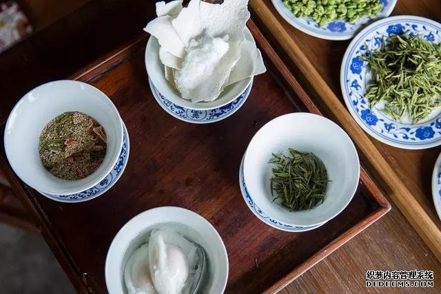 这座与太湖同名的古镇,藏着与众不同的茶俗和别致的美味