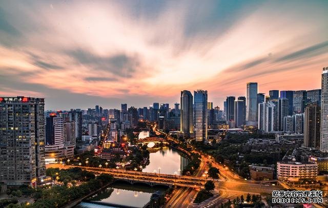 中国8大城市,去过5个以上算你牛,都去过的,那你真是旅行达人