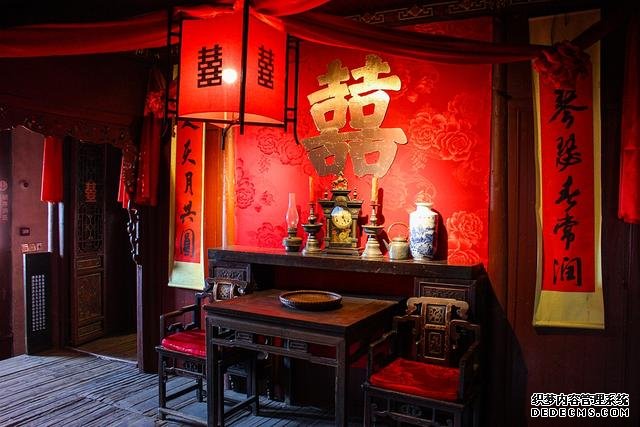 篁岭不只有晒秋和梯田花海,更有古韵味的徽派建筑和淳朴的古村落