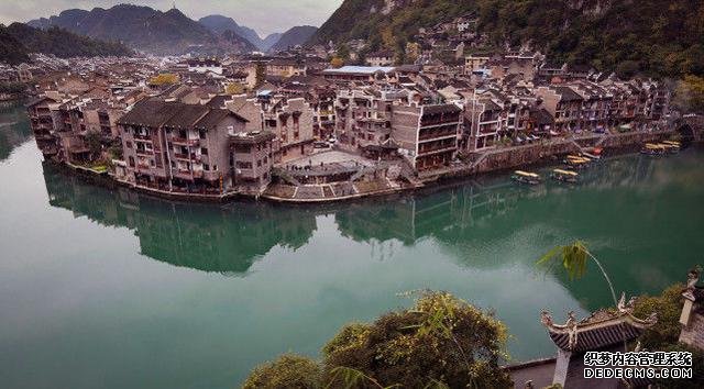已有2000年历史的古镇,景色不输凤凰古城,始终免费对外开放