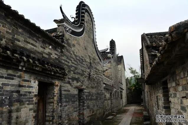 广东最美古村,穿越历史而来的古村,有你没见过的锅耳墙