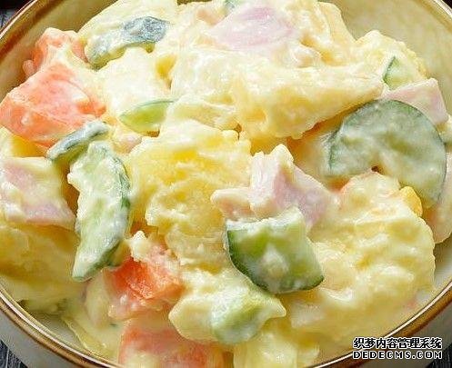 春节后可以开始考虑减重了,日式土豆沙拉,味鲜色美低脂又饱腹