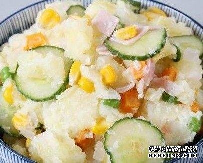 春节后可以开始考虑减重了,日式土豆沙拉,味鲜色美低脂又饱腹