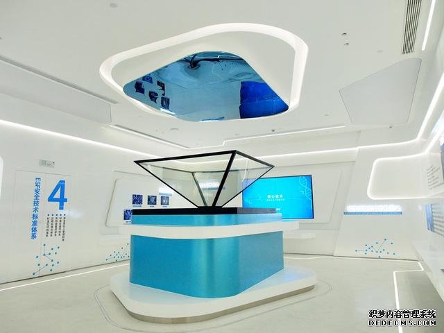 避开西湖汹涌的人潮,湘湖边慵懒度周末,才是杭州人春天的最爱