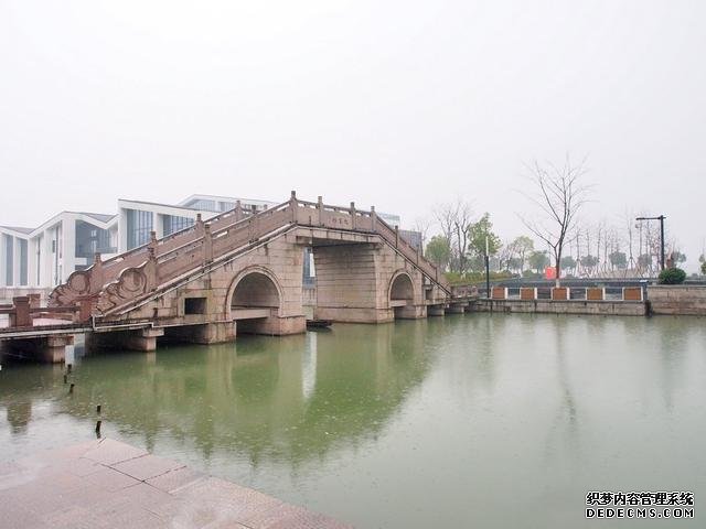 避开西湖汹涌的人潮,湘湖边慵懒度周末,才是杭州人春天的最爱