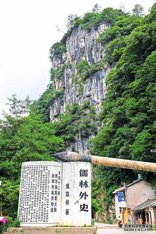 不用去大理丽江了!贵州这个古镇古风纯朴,河水穿城而过