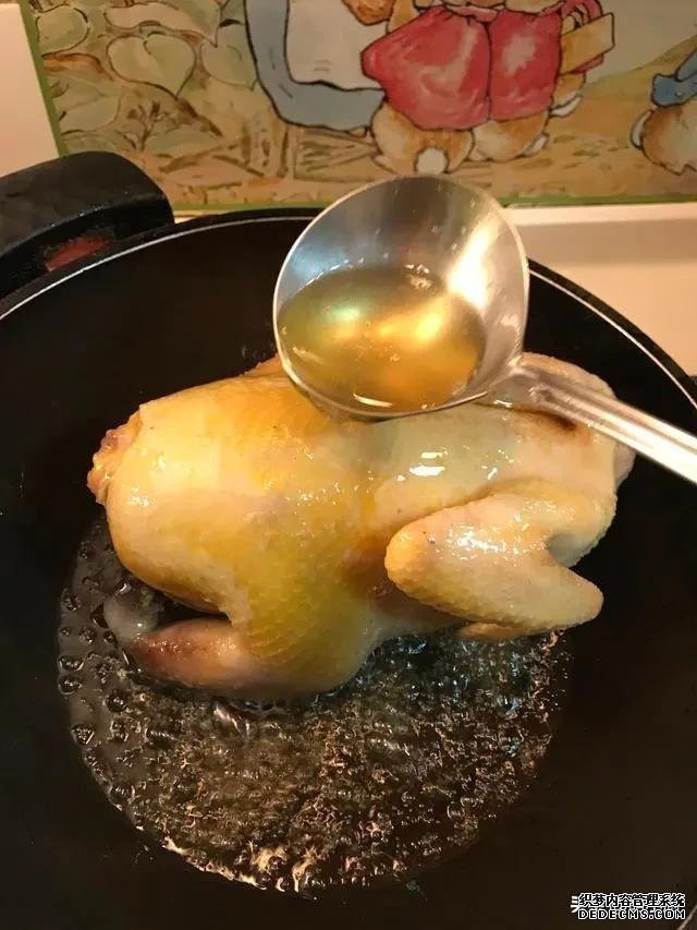 传统的烧鸡怎么做,香料这样配,还是以前的味道,小白都学得会