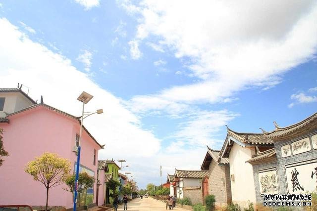 国内第一个彩色村,你去过了吗?