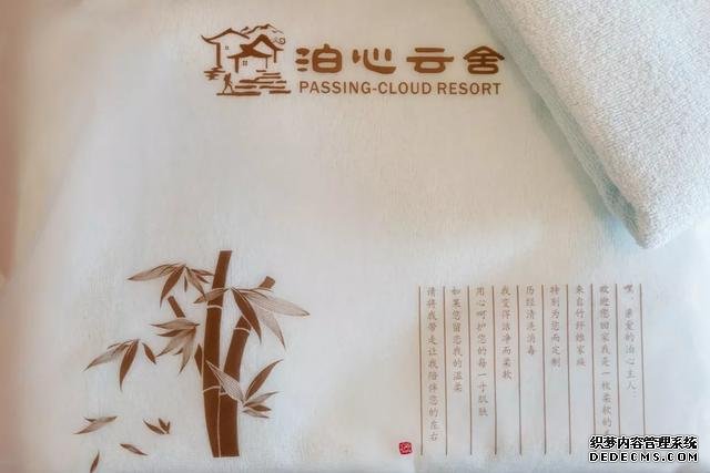 大理苍山下洱海边的白族院落民宿,去闻闻大理的春天丨泊心云舍