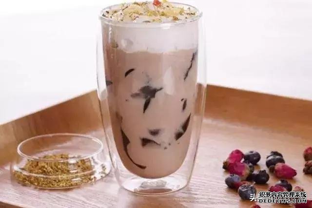 “不敢在父母面前吃”的外卖,炸鸡上榜,点个麻辣烫像在做贼