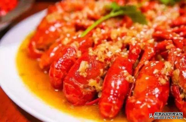 “不敢在父母面前吃”的外卖,炸鸡上榜,点个麻辣烫像在做贼