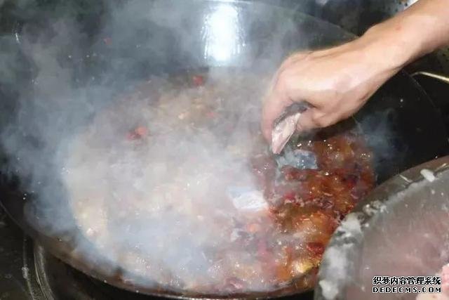 四道泡椒风味的菜品,相当有川菜特色和代表性,深受大众喜爱