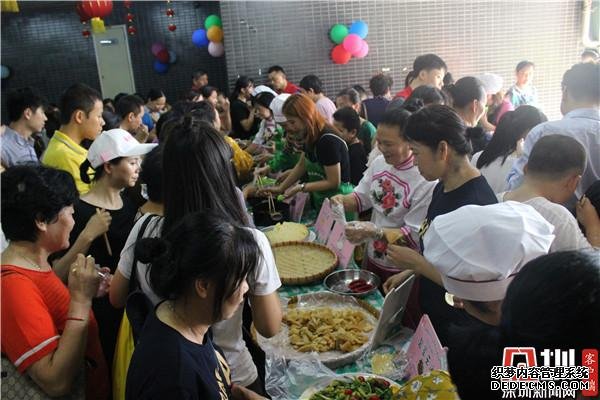 拾起蔡屋围文化旧忆 居民共享传统文化美食