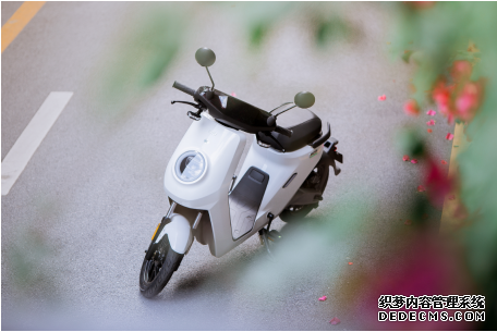 小牛MQi2初体验:人车智能互联好评,续航还是亮