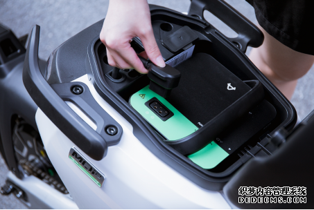 小牛MQi2初体验:人车智能互联好评,续航还是亮