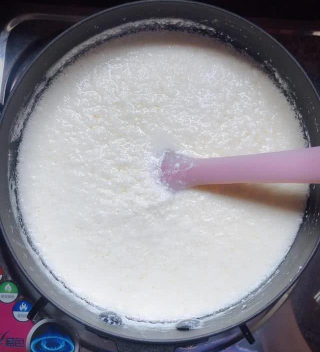 没有奶酪怎么办?我家从不花钱买,用牛奶自己做,成本低太多了