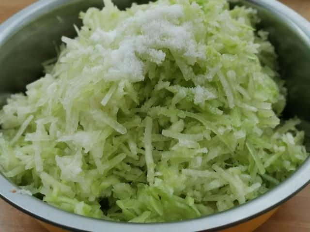 这菜好吃不长肉,钙铁锌全都有,我家一周3次,身体棒