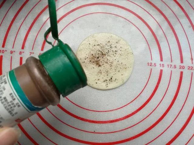 饺子皮的美味大翻身!主食、甜品、小零食全搞定,太好做了吧