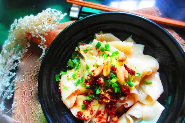 饺子皮的美味大翻身!主食、甜品、小零食全搞定,太好做了吧