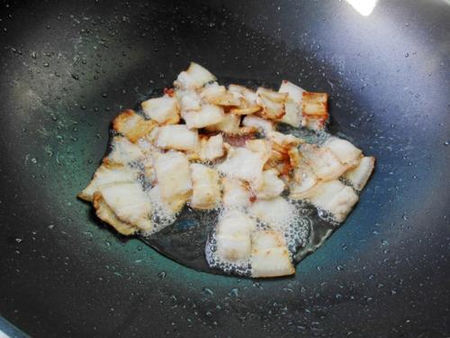 炒花菜,也许你一开始就做错了,往里加点“它”,花菜爽口又入味