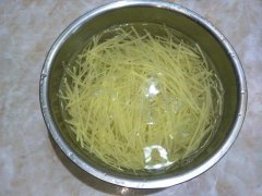多加1步，土豆丝清脆好吃