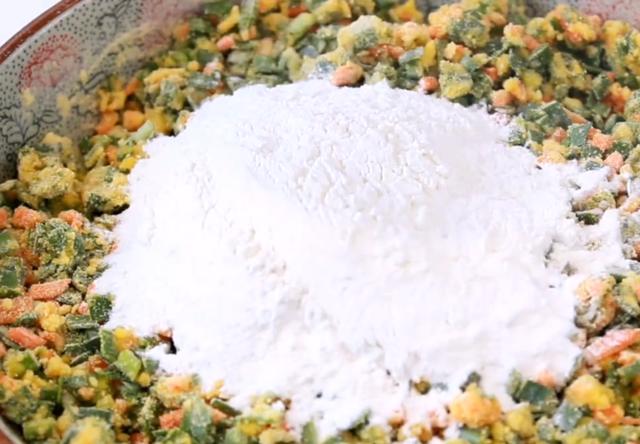 平时要多吃这蔬菜饼,简单营养,孩子吃长高个,女人越吃越苗条