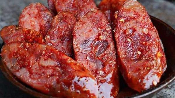 中国最好吃的“五大香肠”!咬一口全是肉,越嚼越香,下饭特过瘾