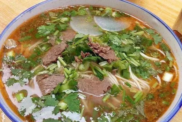10块钱一碗的兰州拉面,究竟有多少利润?解开多年的疑惑
