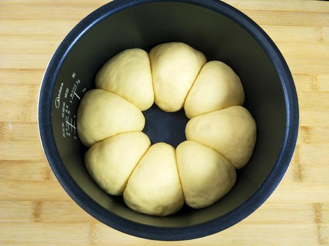 电饭煲烤面包,不用一滴水,不用打发,口感细腻柔软,比买的还香