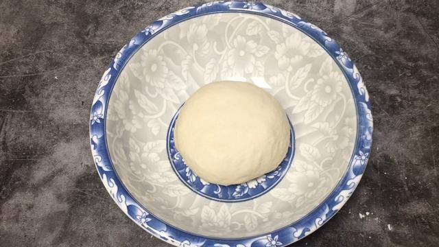 如何晚上发面早上蒸?学会冷藏发酵,起床就能做,馒头包子特好吃