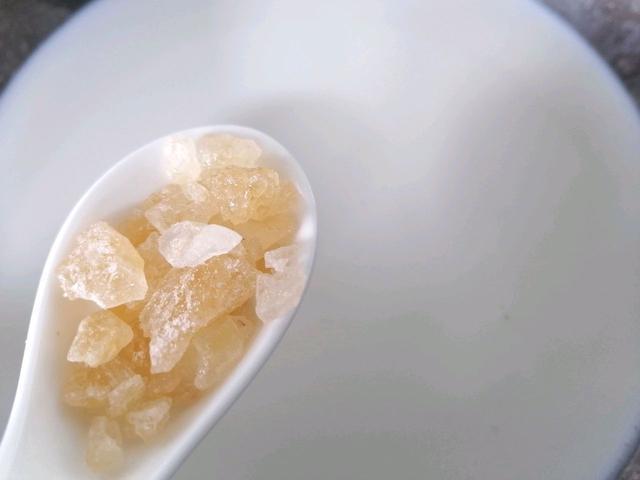 夏天的绝佳甜品,芒果西米捞,口感清甜超解暑