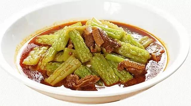 正是这些家常菜品,让顾客成为了回头客!