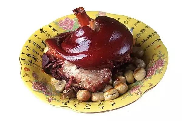 正是这些家常菜品,让顾客成为了回头客!