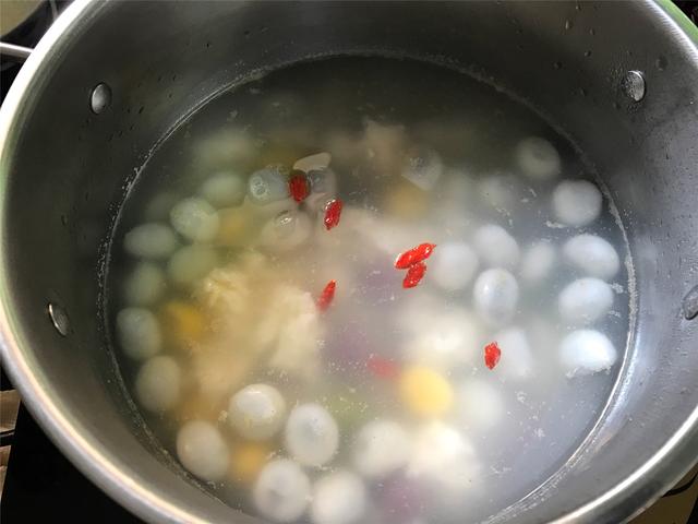 桂花酒酿小圆子,想要爽滑弹牙,只要多加一步,醇香软糯吃不够