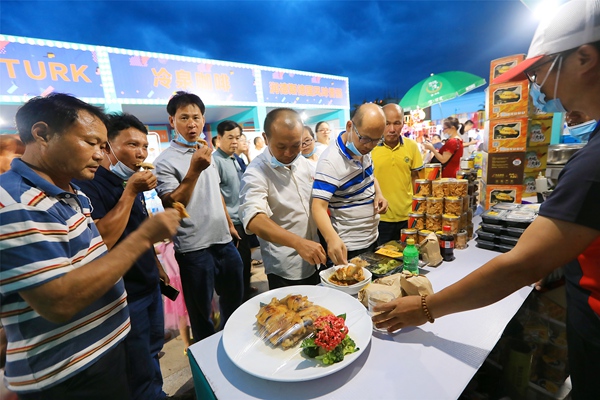 潮定安·美食夜市开街市民纷纷前来“打卡”