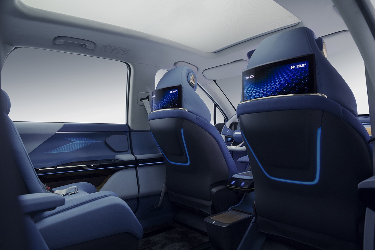 延锋发布XiM21智能座舱，相关技术可在五年内落地