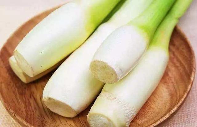 这些食材不管多么新鲜,也要先焯水,不焯水就不能吃