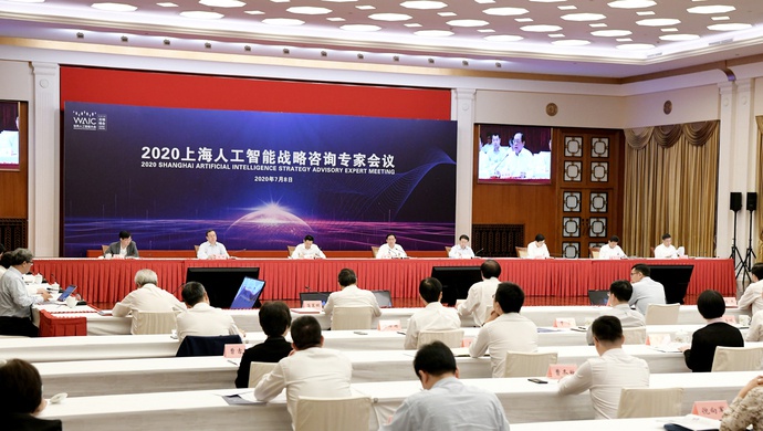 【上海一周】连开三年的大会，对上海意味着什