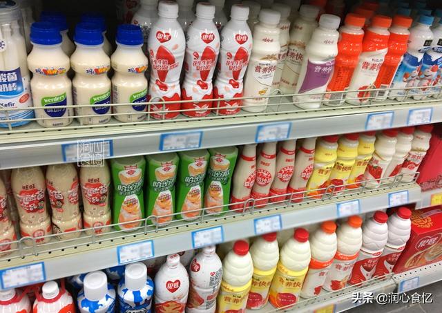 全脂、低脂、脱脂牛奶,应该怎么选?4个知识点,教你正确喝牛奶