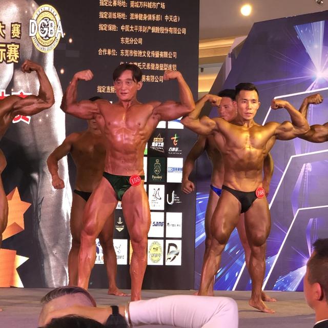 健身不仅改变体格,也改变面对挫折的心态!