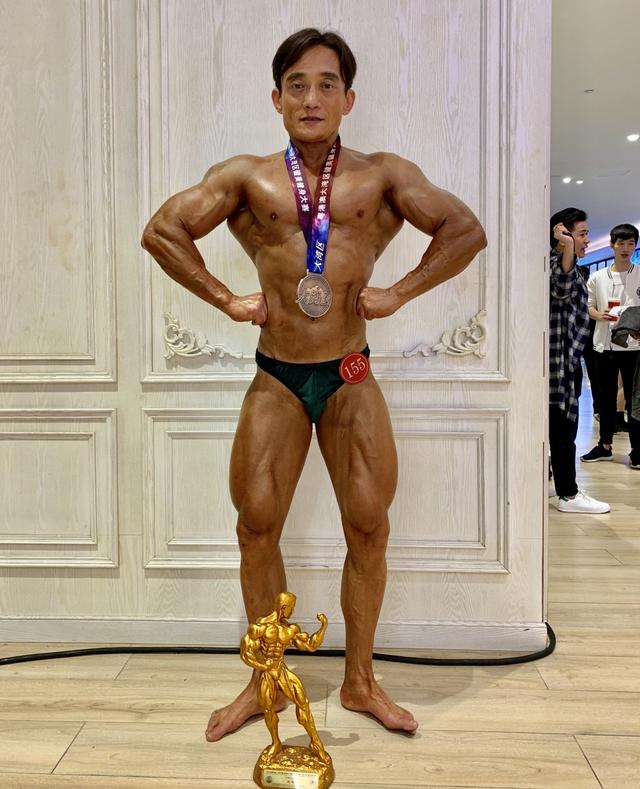 健身不仅改变体格,也改变面对挫折的心态!