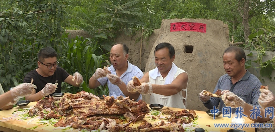 甘州：村野食叔曹进和他的美食直播