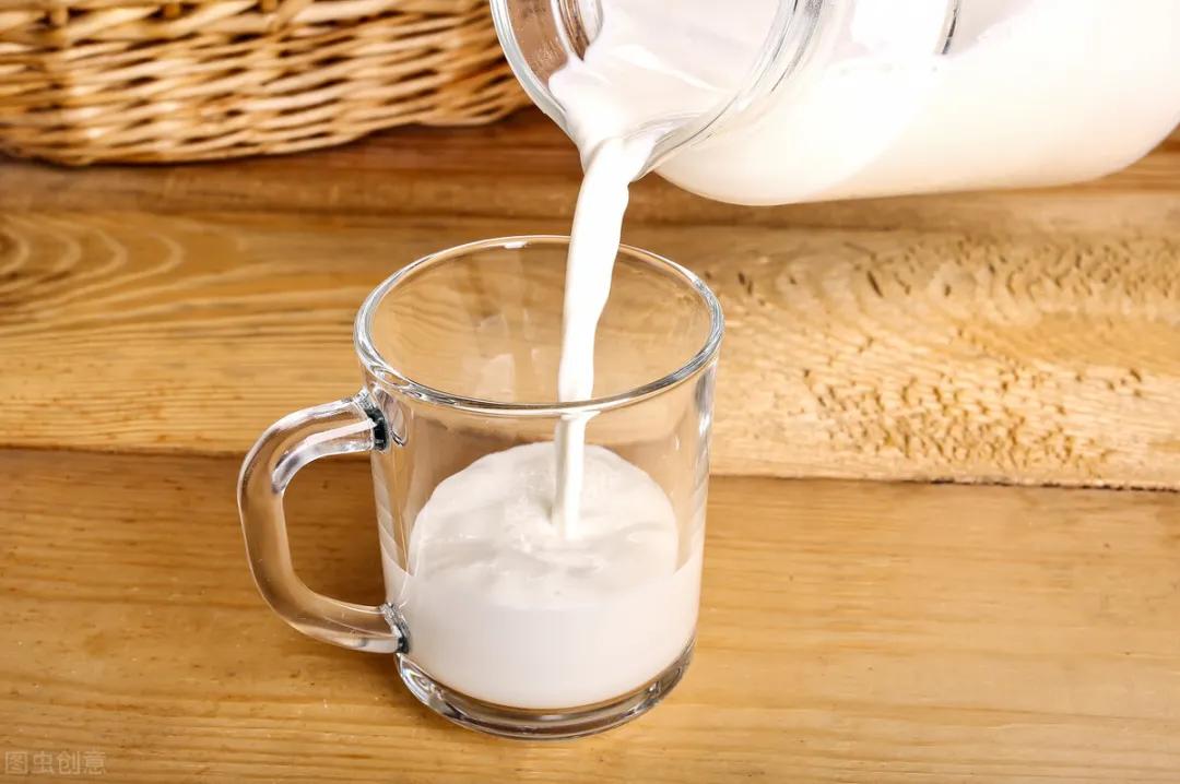 不喝牛奶长不高？关于喝牛奶的5个真相，你知道吗？