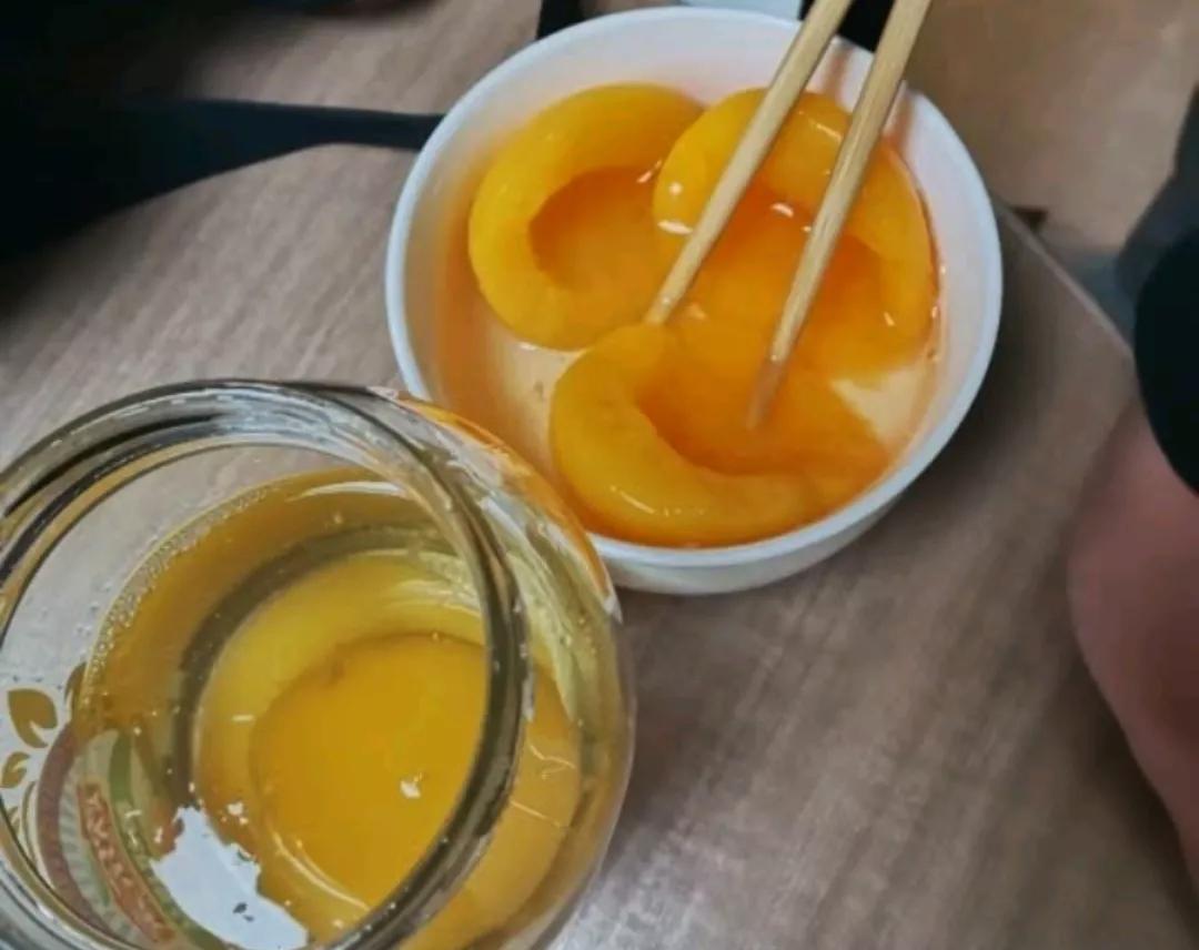 天气越来越冷吃水果容易拉肚子?这样吃营养美味又暖身