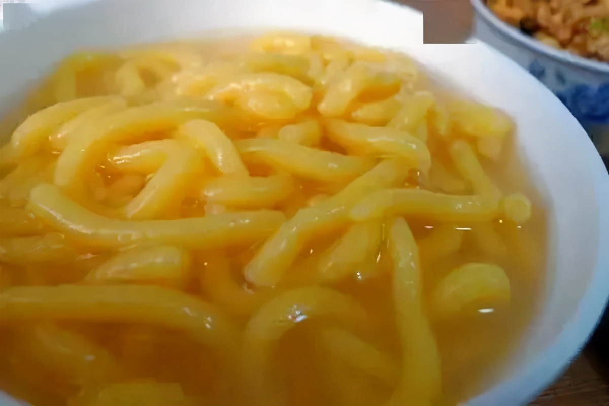 这些食物吃起来有风险,一定要当心。