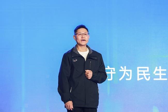 德力公司董事长兼CEO钱得柱先生发布企业战略及全新品牌战略.jpg